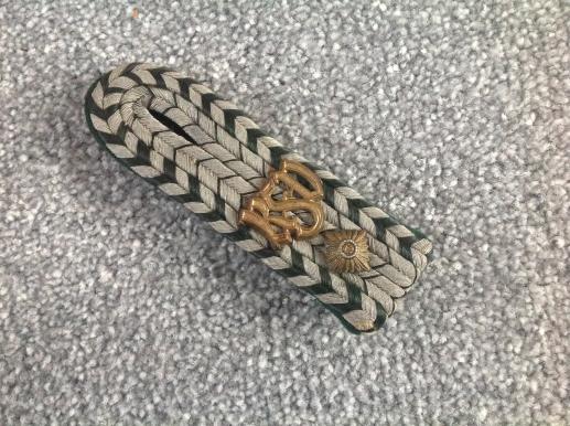 Nazi Shoulder board- Customs