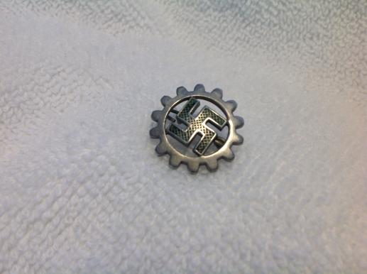 DAF Lapel Pin/Brooch