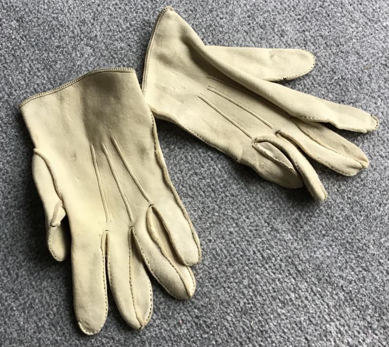 Third Reich SS Parade Dress Gloves