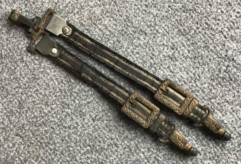 Third Reich Luftwaffe Officers Dagger Hanging Straps