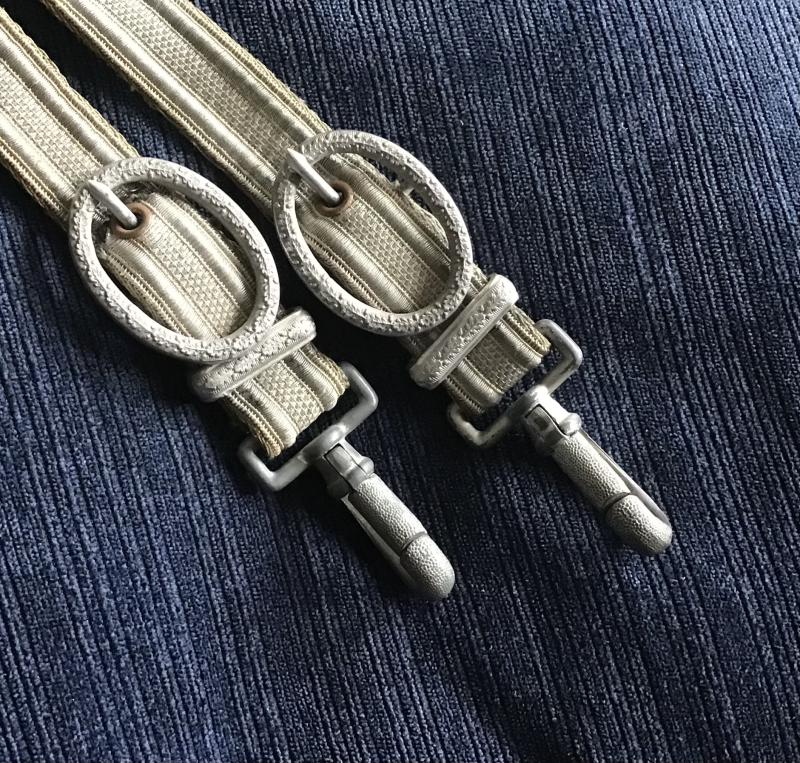 Third Reich Army Officer Dagger Hangers