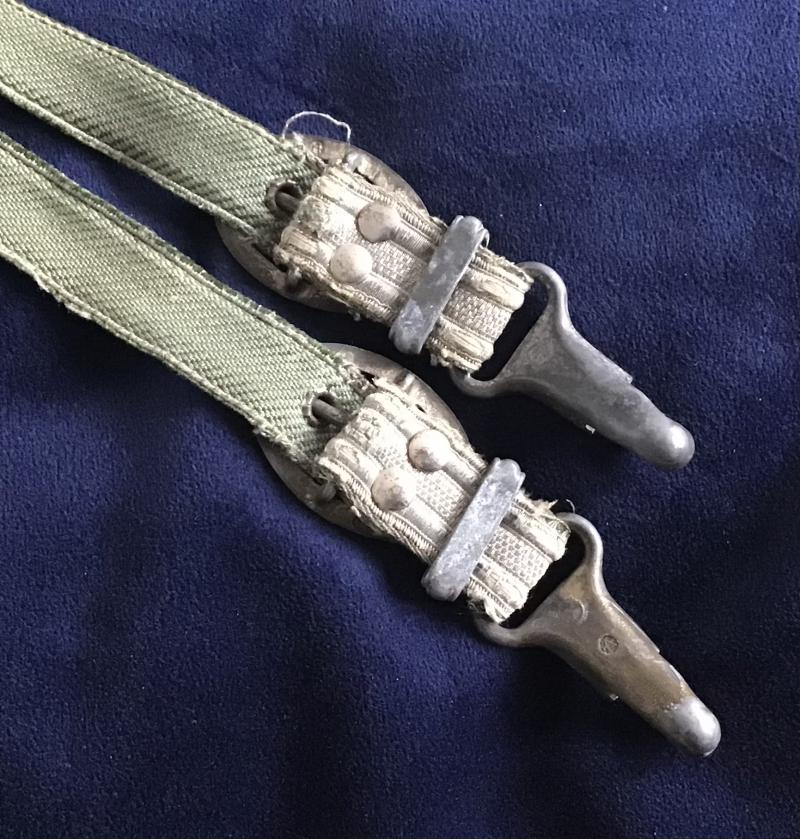Third Reich Army Officer Dagger Hangers