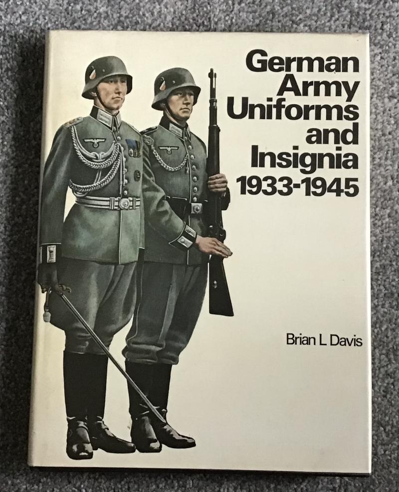 Book-German Army Uniforms and Insignia 1933-1945-Brian Davis