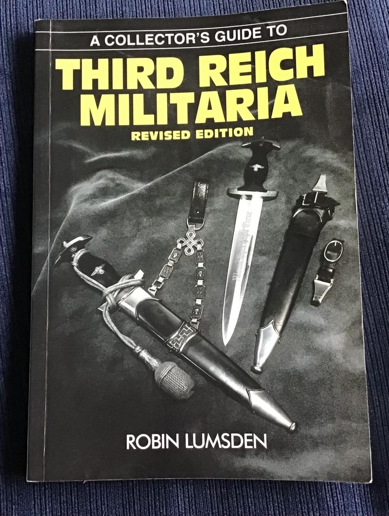 Book-Third Reich Militaria-Lumsden
