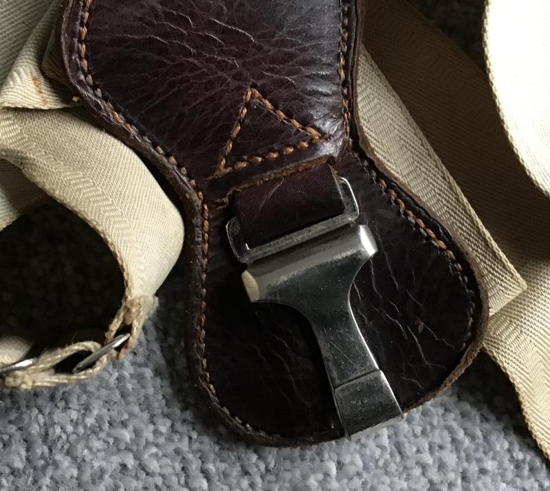 Third Reich ‘Over The Shoulder’ Sword or Dagger Hanger