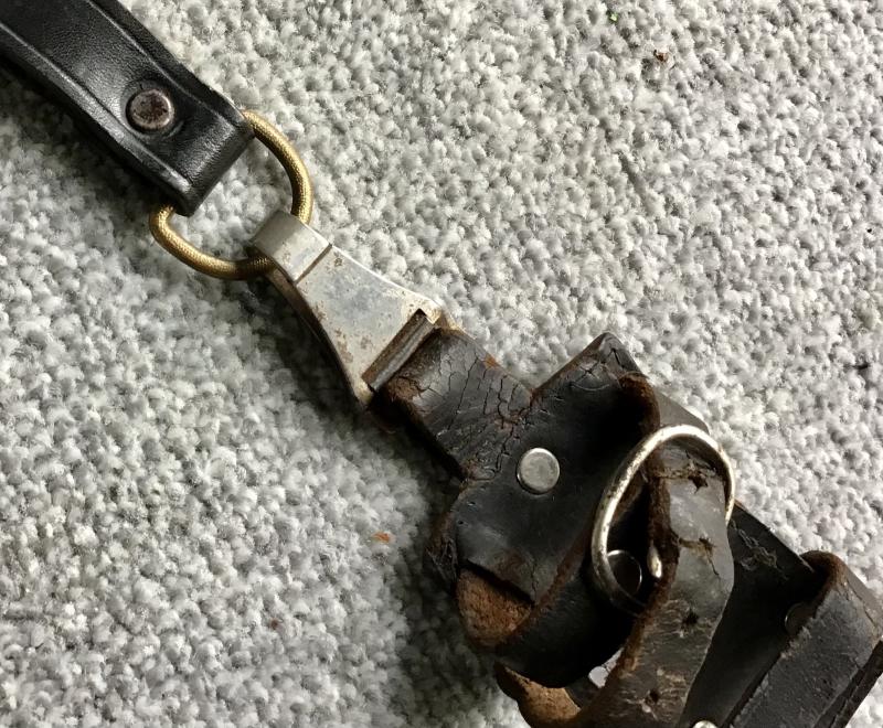 Third Reich SS Dagger Vertical Hanger