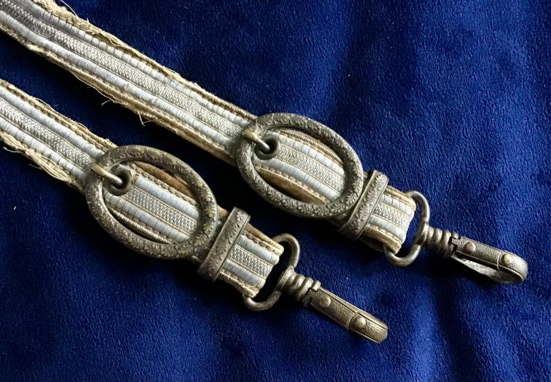 Third Reich Army Dagger Hanging Straps