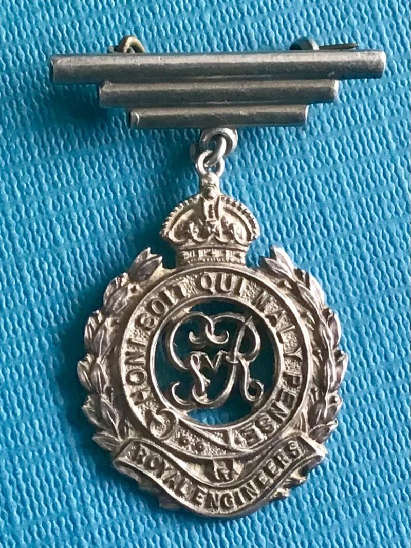 Vintage Royal Engineers Sweetheart Brooch