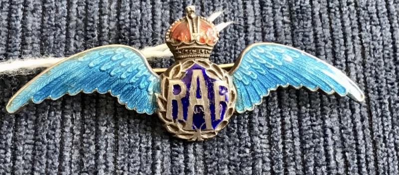 RAF Sweetheart Badge