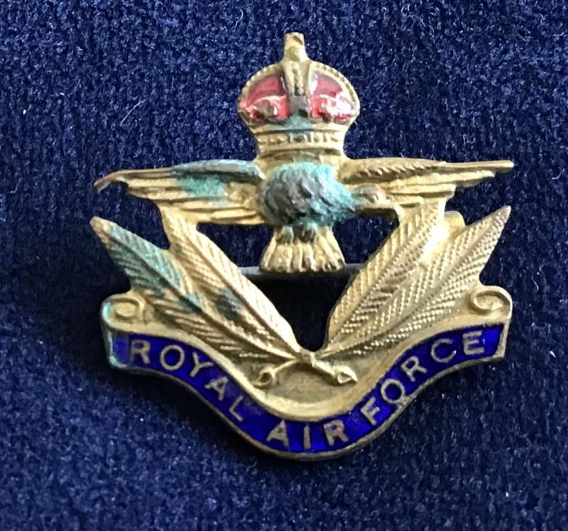 Vintage Sweetheart Badge